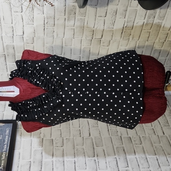 Spense Tops - Spense SZ M sleeveless blouse